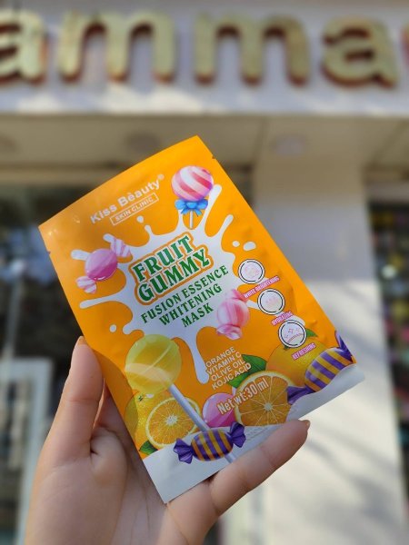 ماسك للبشرة برائحة الفواكة